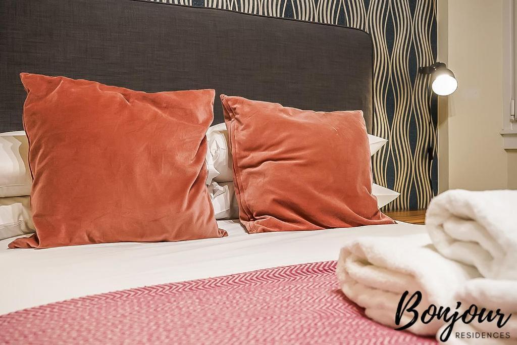 Spacious 2Br-1Ba - Grassmarket - Free Parking By Bonjour Residences Эдинбург Экстерьер фото