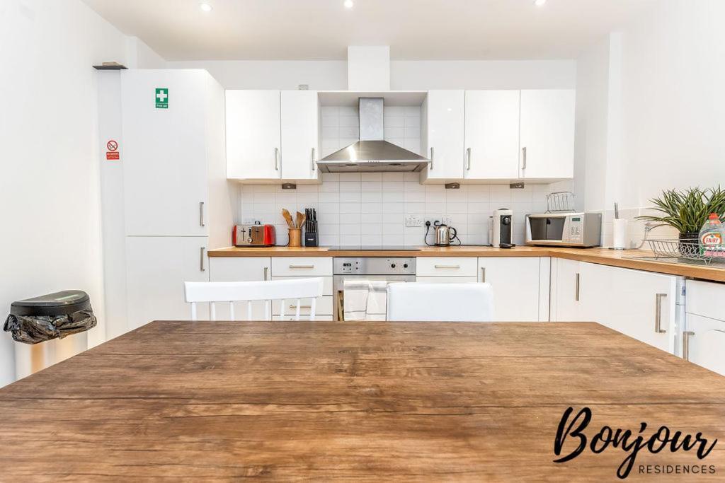 Spacious 2Br-1Ba - Grassmarket - Free Parking By Bonjour Residences Эдинбург Экстерьер фото