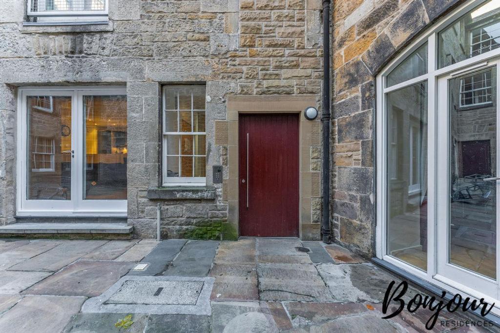 Spacious 2Br-1Ba - Grassmarket - Free Parking By Bonjour Residences Эдинбург Экстерьер фото